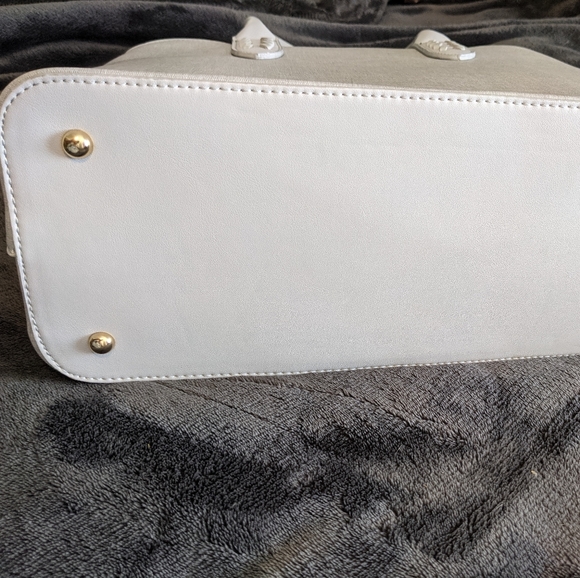 Structured Handbag - Picture 5 of 6